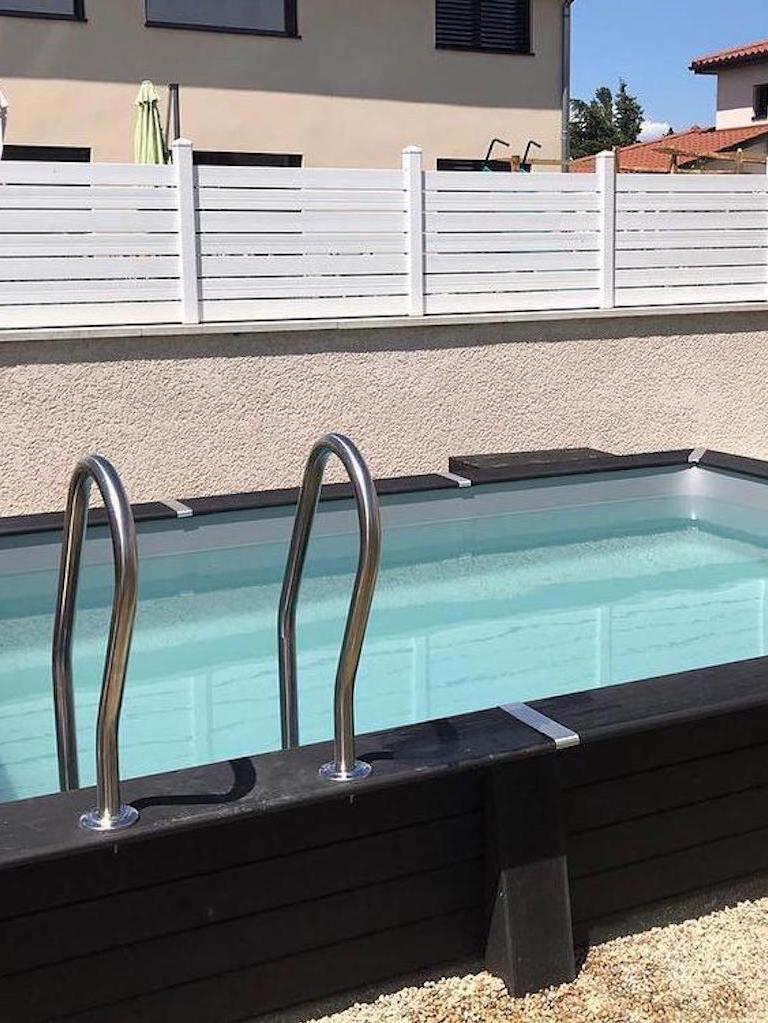 Pool coping